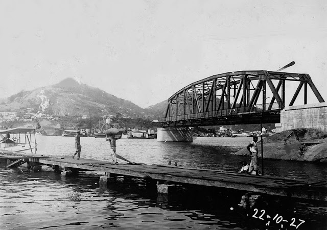 Construção da Ponte Florentino Avidos (Cinco Pontes), Vitória, ES, 22/10/1927. Acervo Codesa.