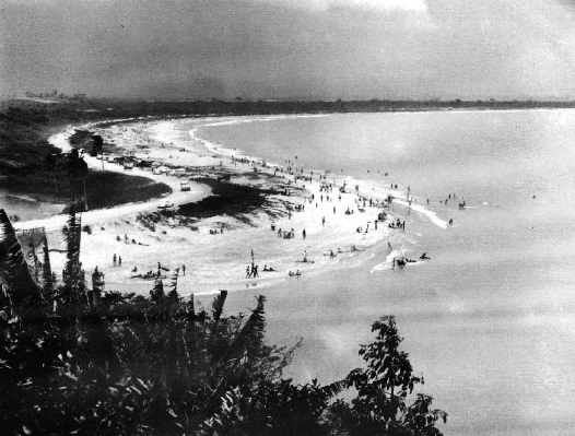 Praia de Camburi, 1969. Fotógrafo não identificado.